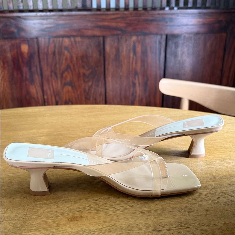 Dolce Vita Brevel Vinyl Jelly Heel - Picture 4 of 5